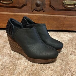 Dr Scholls Harlow Wedge Bootie with Memory Foam Cool Fit Black 8.5